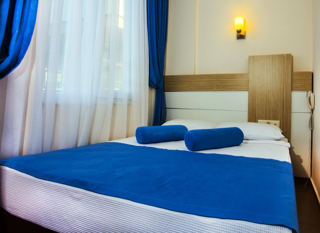 Grand Akca Hotel Gazipaşa Oda fotoğraf